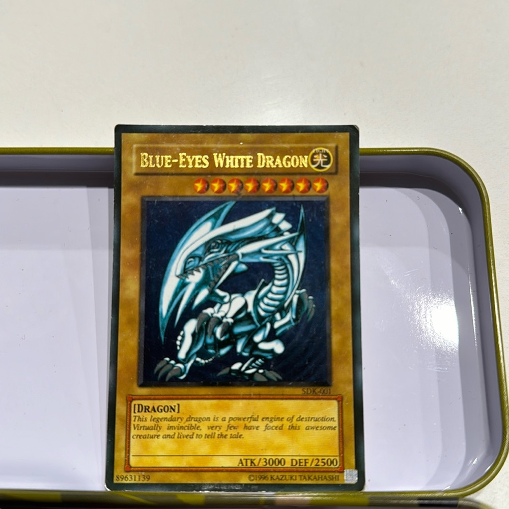 Yugioh - Blue Eyes White Dragon 1st Edition (Ultra Rare)